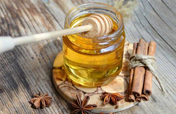 قیمت خرید عسل طبیعی بدون موم در کشور